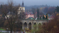 Rychnov u Jablonce nad Nisou, viadukt a kostel wiki